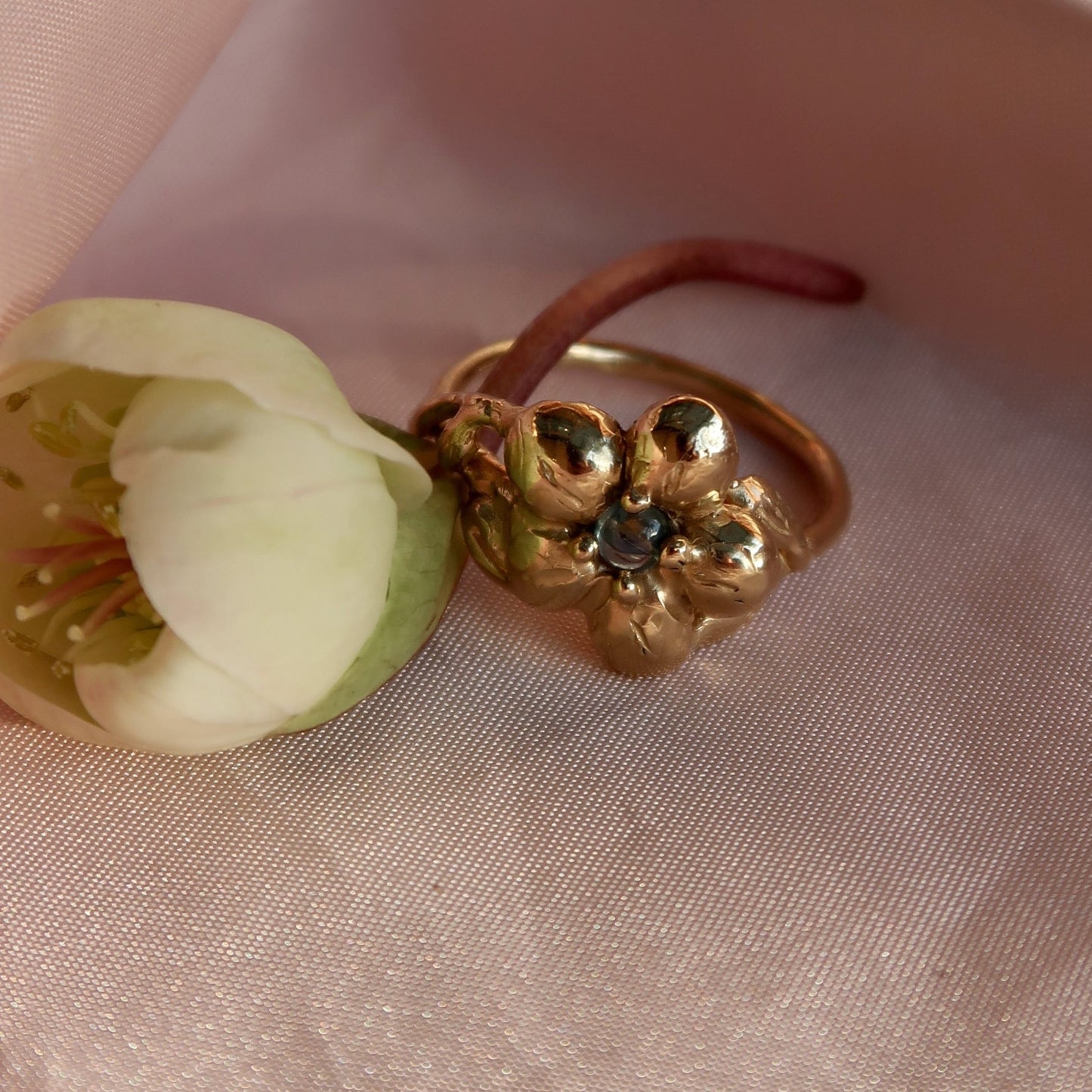 Bespoke Daisy Sapphire Ring