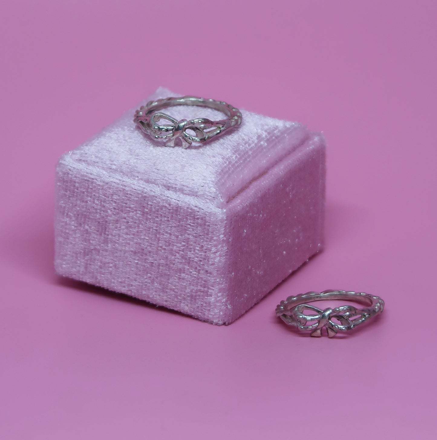 Bow My! Ring