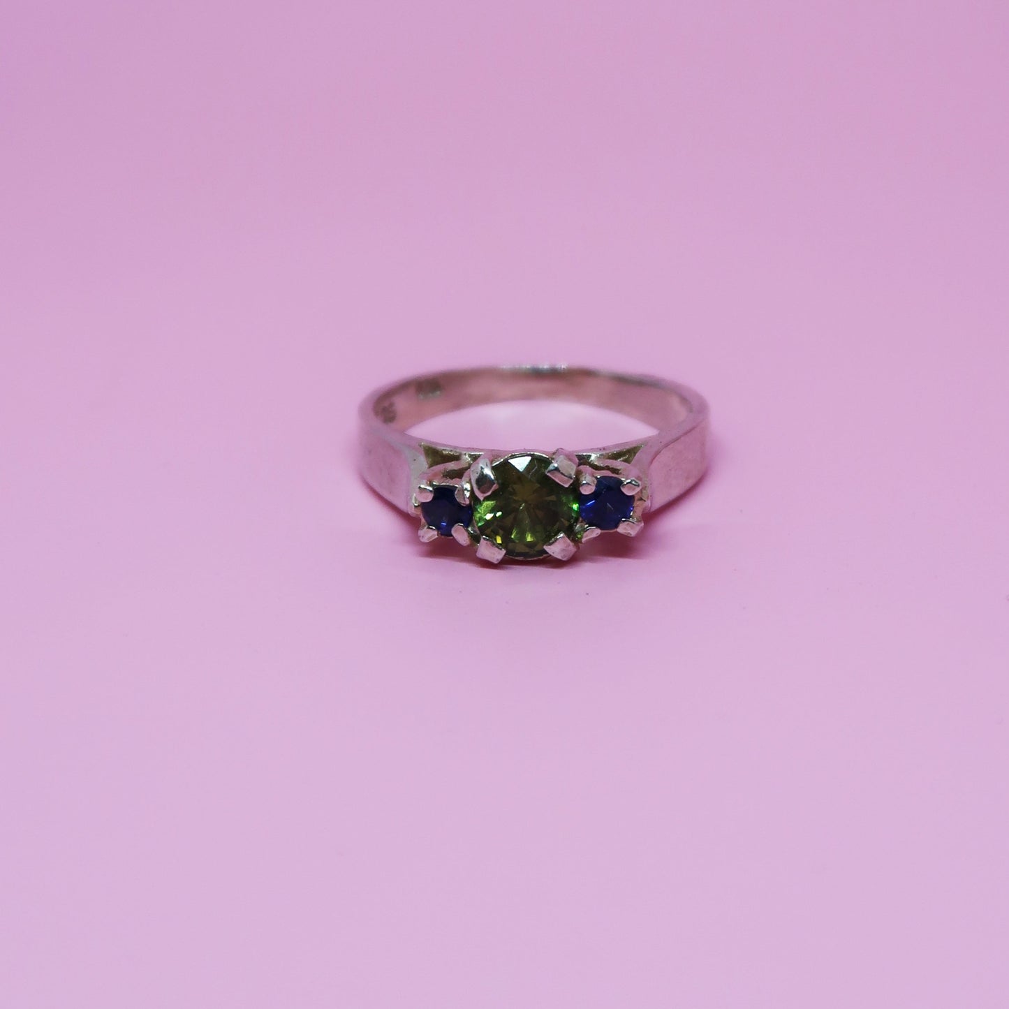 Trio Ring