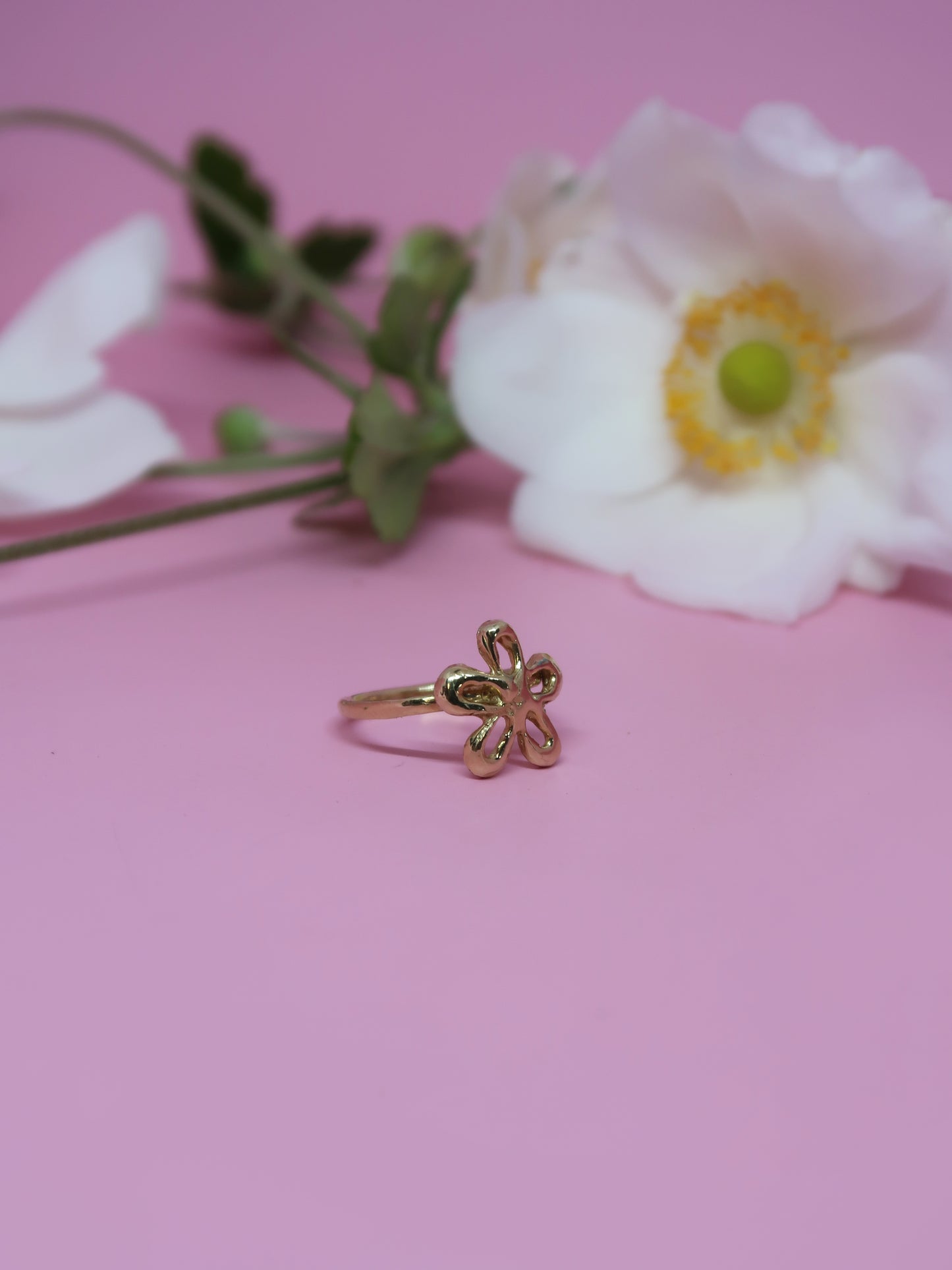 Mini Flirty Flower Ring