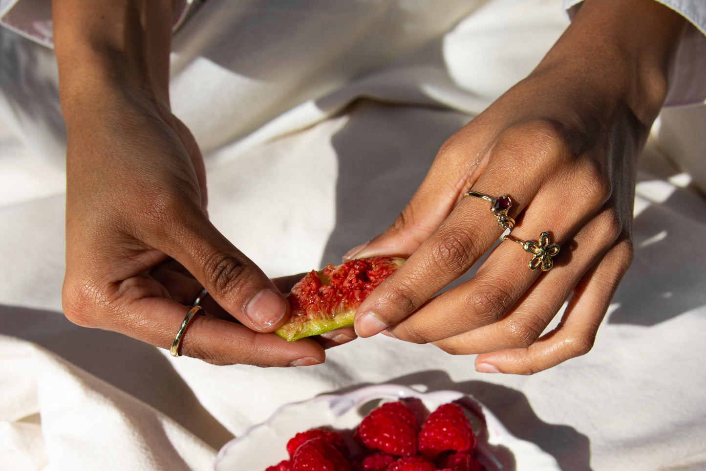 Mini Flirty Flower Ring
