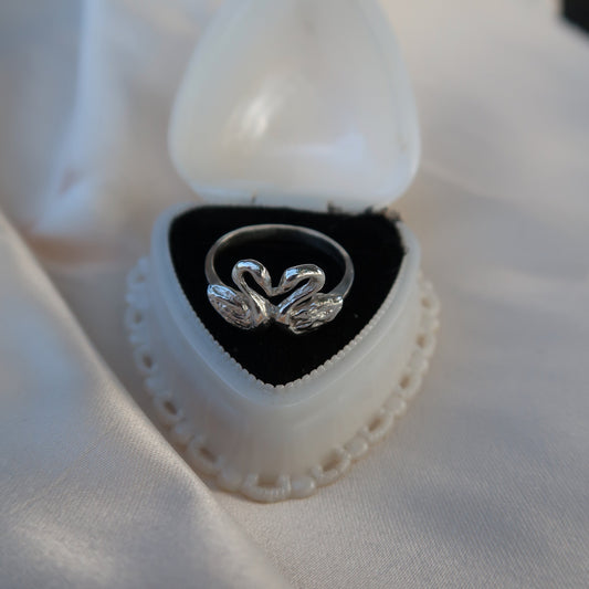 Swan Ring