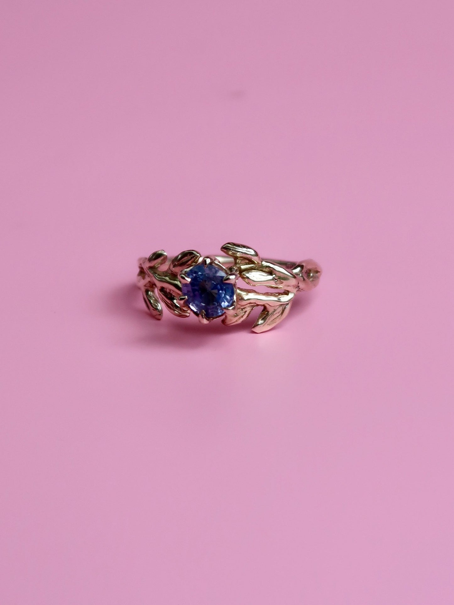 Bespoke Twisted Laurel Sapphire Ring