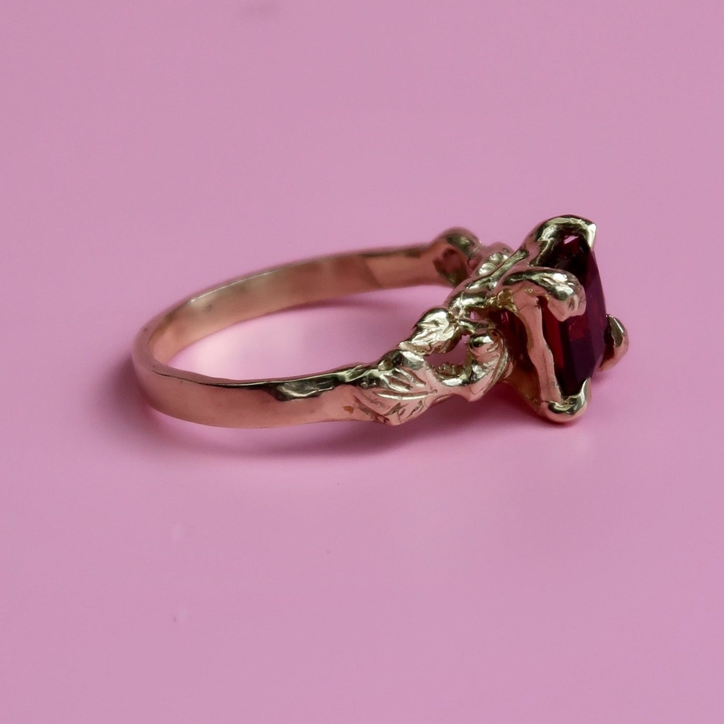 Bespoke Ivy Ring